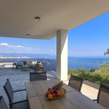 Noble Opatija Riviera By Irundo Βίλα Veprinac