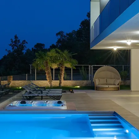 Noble Opatija Riviera By Irundo * Veprinac