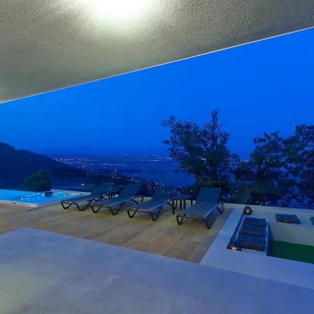 Noble Opatija Riviera By Irundo